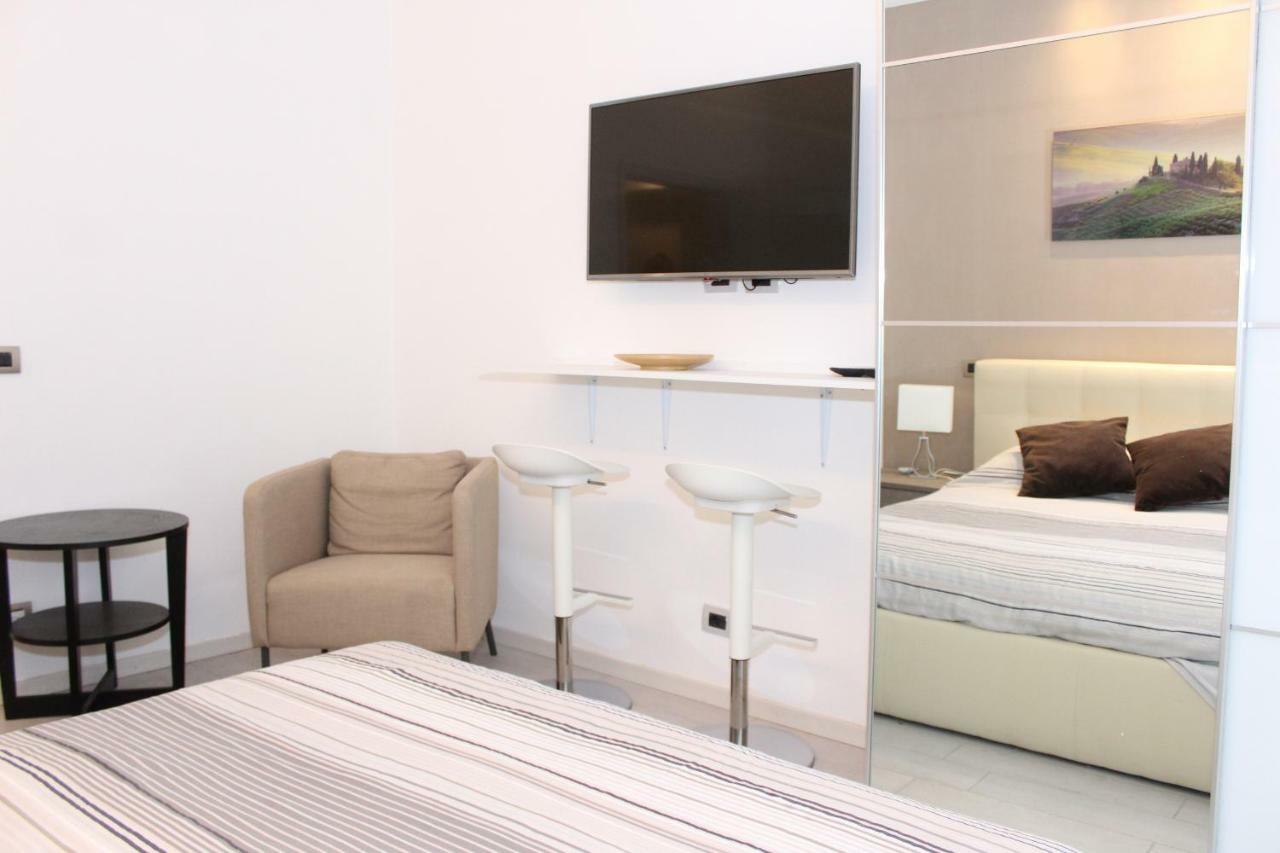 Art Apartment Ponte Vecchio Firenze Esterno foto